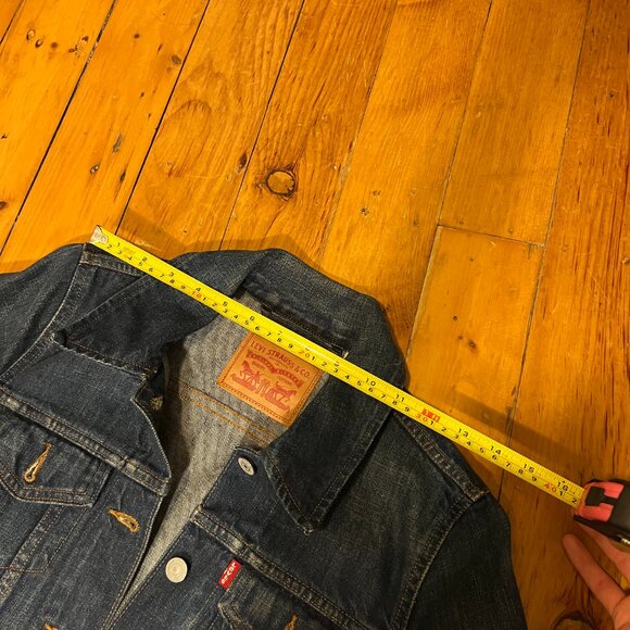 Levi Jean Jacket - Picture 15 of 16